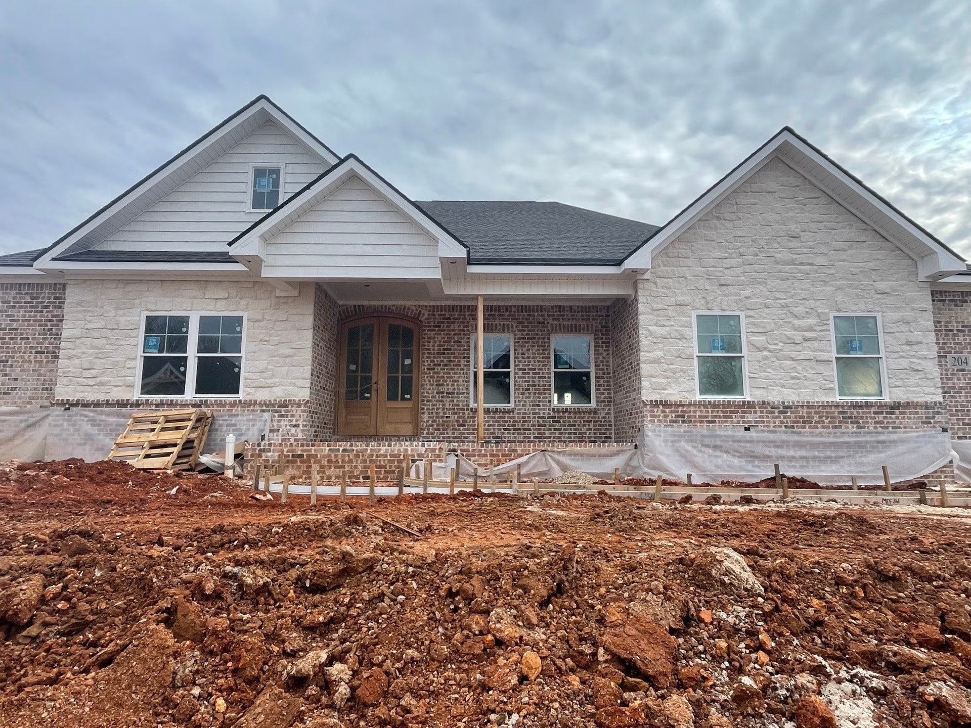 204 MB Ayers Way